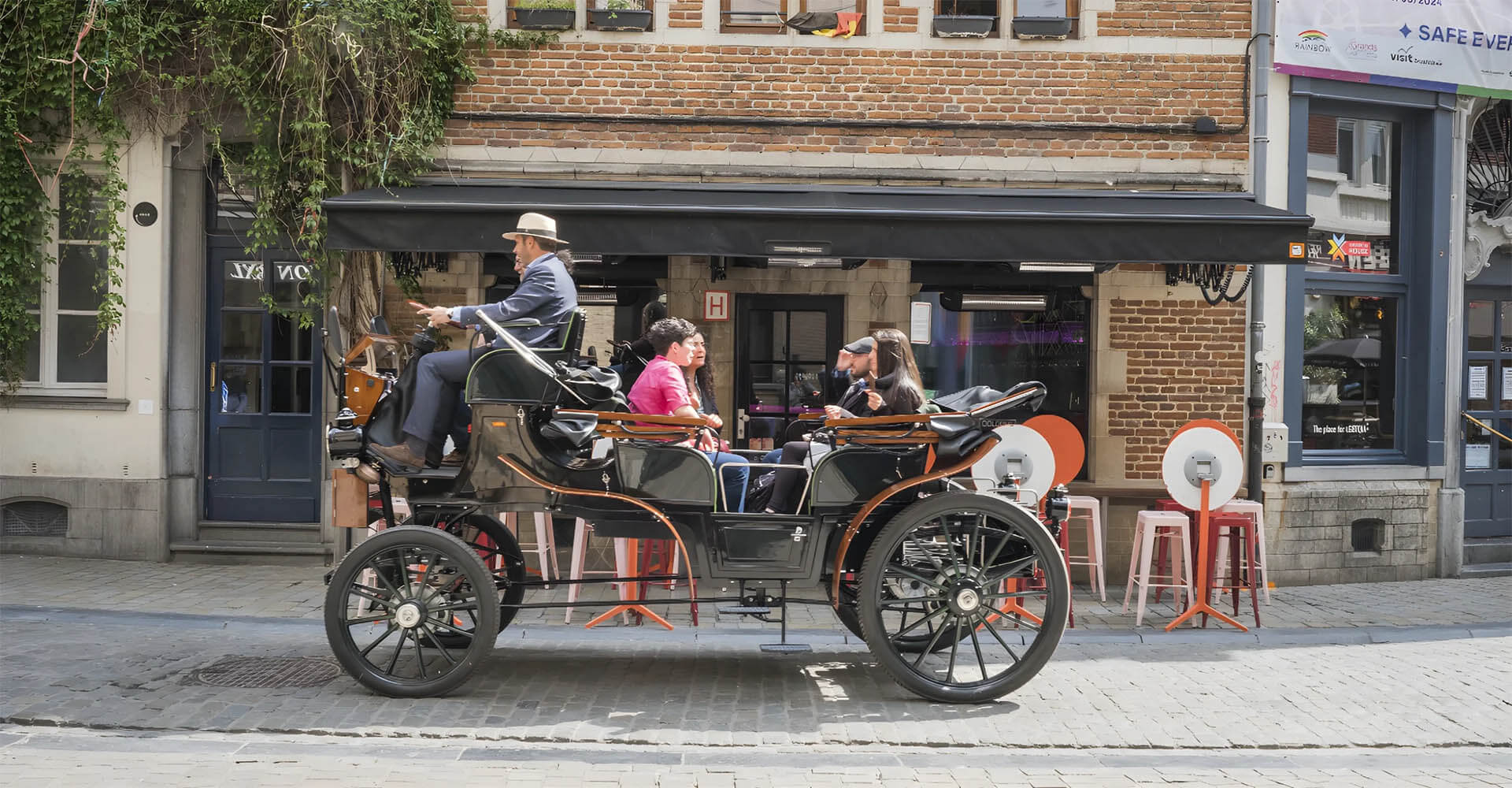 Anderson - e-carriage tour - Brussels